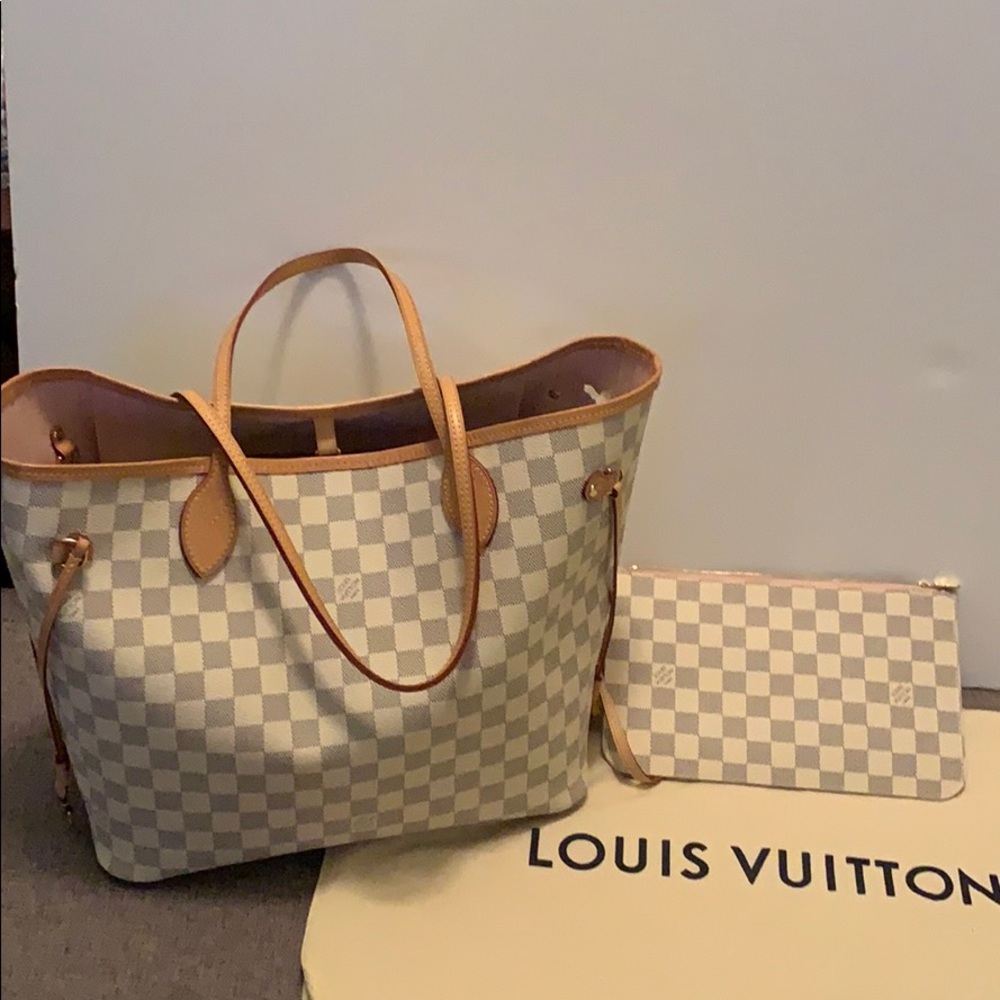 Authentic Louis Vuitton Neverfull MM Tote
